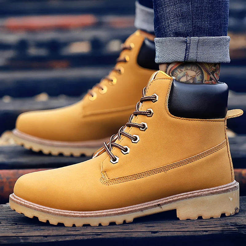 

Men's leather boots large size 45/46 round toe martin boots man autumn shoes 2019 classic platform men Camouflage boots