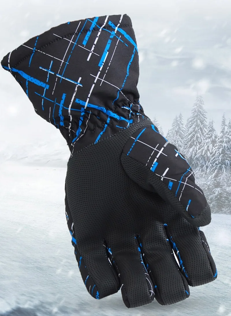 ski gloves (3)