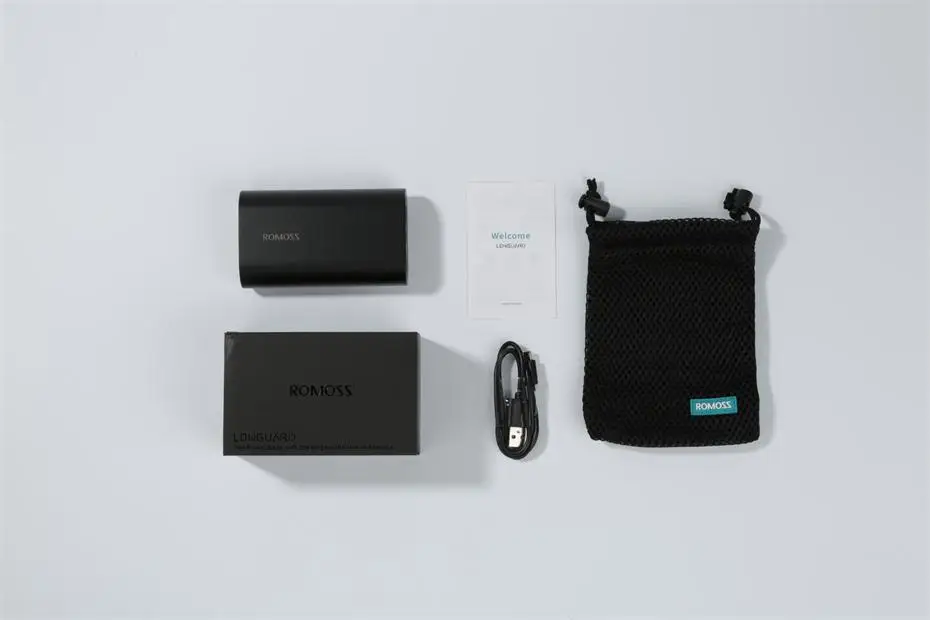 Romoss SE10 Power Bank Package