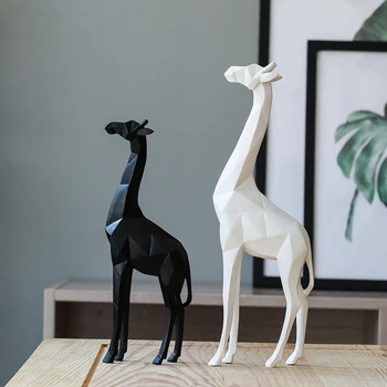 

Black and White Deer Figurines statue furnishing articles Creative origami giraffe Resin Crafts sculpture Home Decor