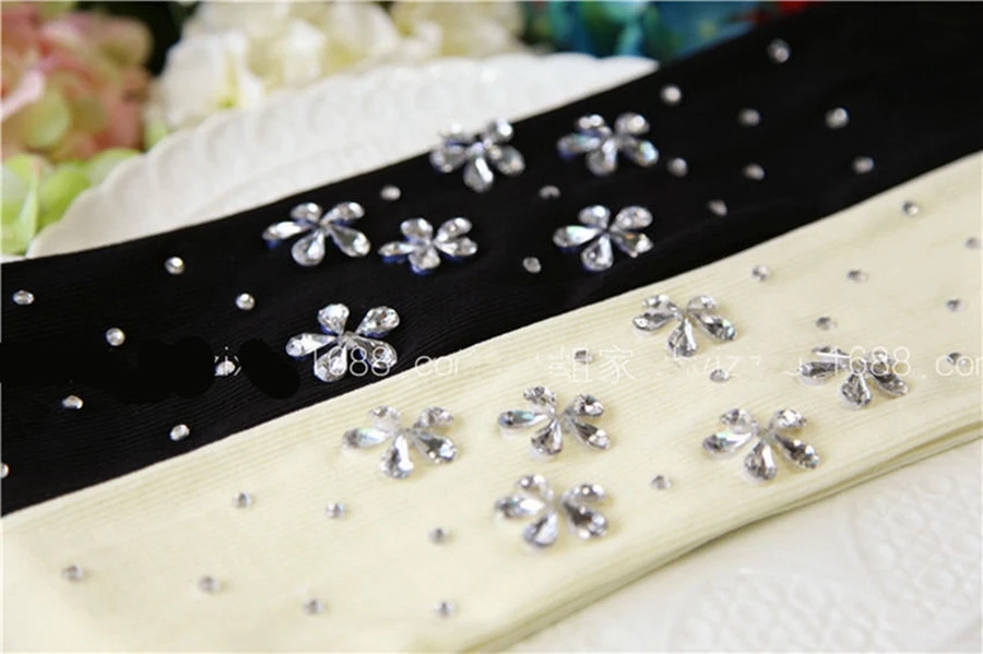 

2 Colors Lolita Girls Snowflake Rhinestone Tights Cute Harajuku Lady Pantyhose