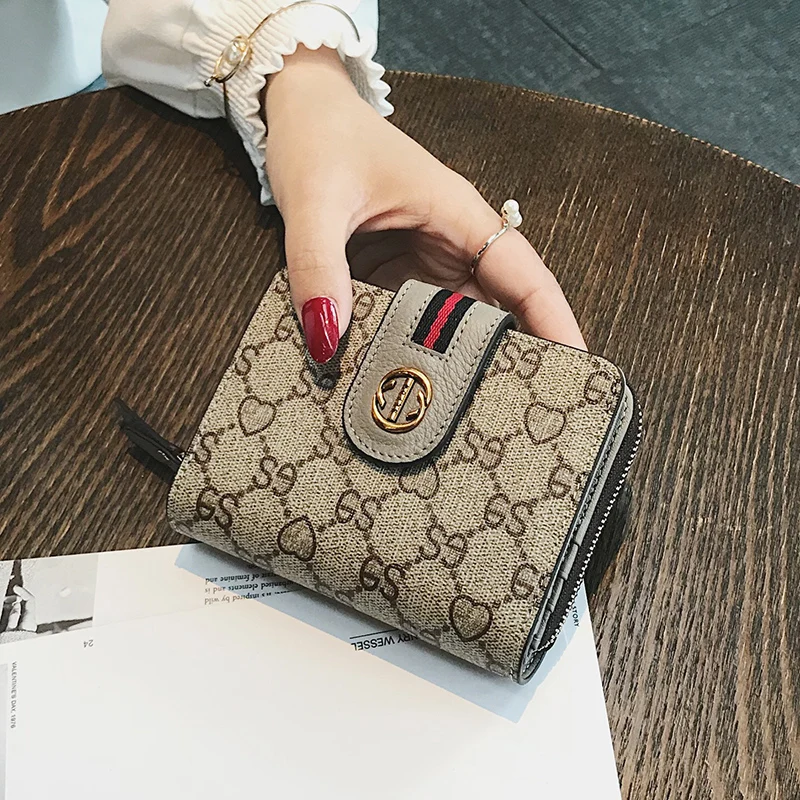 

2019 new design small purse female short leather buckle ladies leather card bag simple printed wallet purse