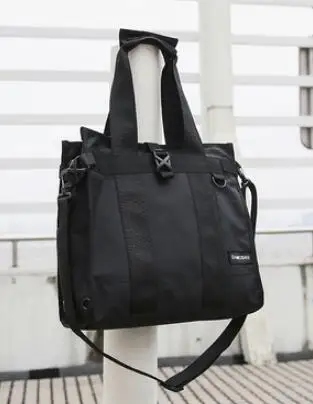 Корейский модные короткие поездки Для мужчин дорожные сумки Бизнес Для женщин спортивные сумки для путешествий Повседневное выходные тренировочный мешок черный вещевой мешок руки - Цвет: Черный