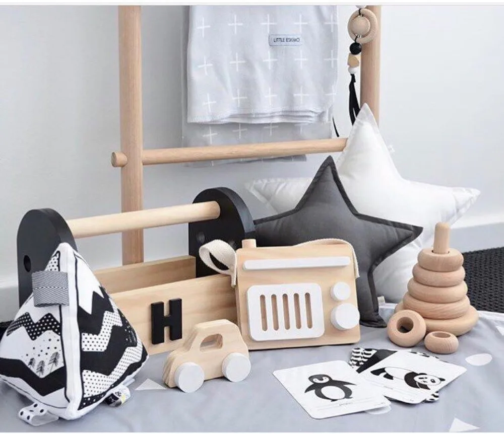 

Nordic Wooden Radio Toys Cartoon kindergarten Children's Room Decoration Birthday Christmas Gift Photography Props