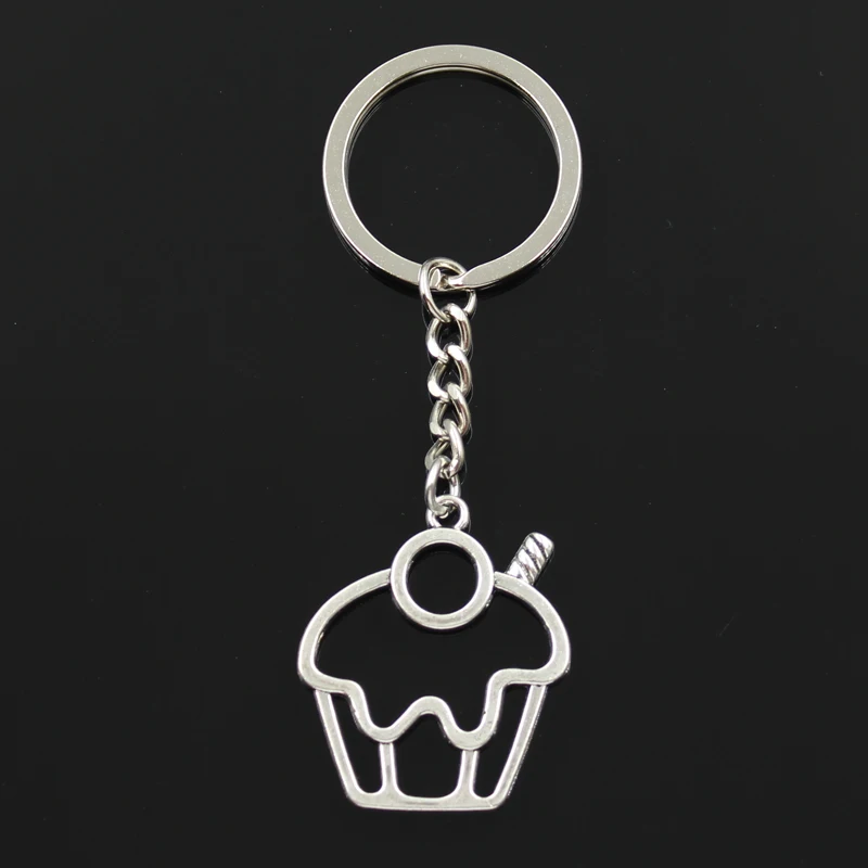 

New Fashion Keychain 36x31mm cake cupcake Pendants DIY Men Jewelry Car Key Chain Ring Holder Souvenir For Gift