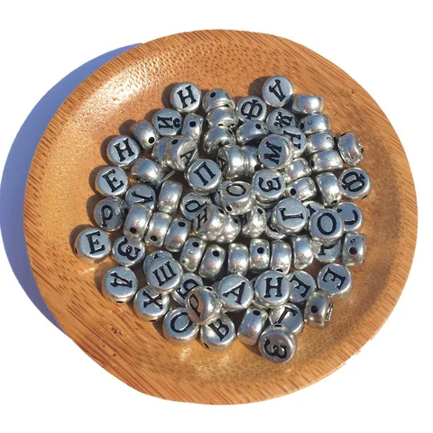 Redonda de Plástico o Envio Gratuito de 3400 Pçs e lote Cor Prata Letras Russas Contas 4 7 mm Plano Coin Forma Acrílico Alfabeto Bead Inicial