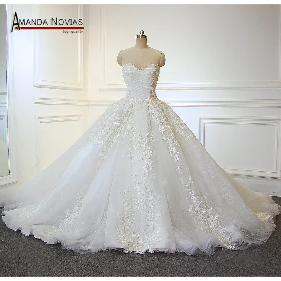 Без бретелек новая модель Бисероплетение Кружева свадебное платье бальное платье