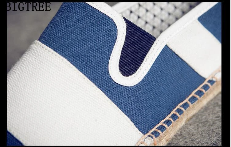 3790283842_289995698