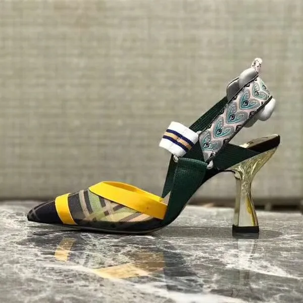 Весенне-летние, воздушные, сетчатые свадебные туфли Для женщин на высоком каблуке, острый носок взлетно-посадочной босоножки с вышивкой; женские туфли с мозаичным рисунком - Цвет: yellow 9 cm heel