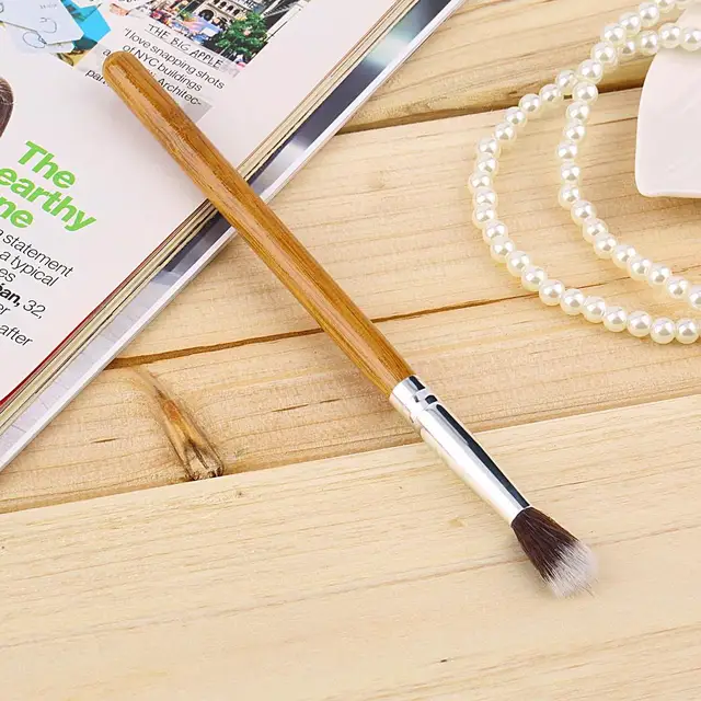 Best Price 1pc Bamboo Handle Synthetic Fiber Makeup Brushes Cosmetics Make Up Brushes Beauty Tools Accessories Brush brochas maquillaje Best Price 1pc Bamboo Handle Synthetic Fiber Makeup Brushes Cosmetics Make Up Brushes Beauty Tools Accessories Brush brochas maquillaje