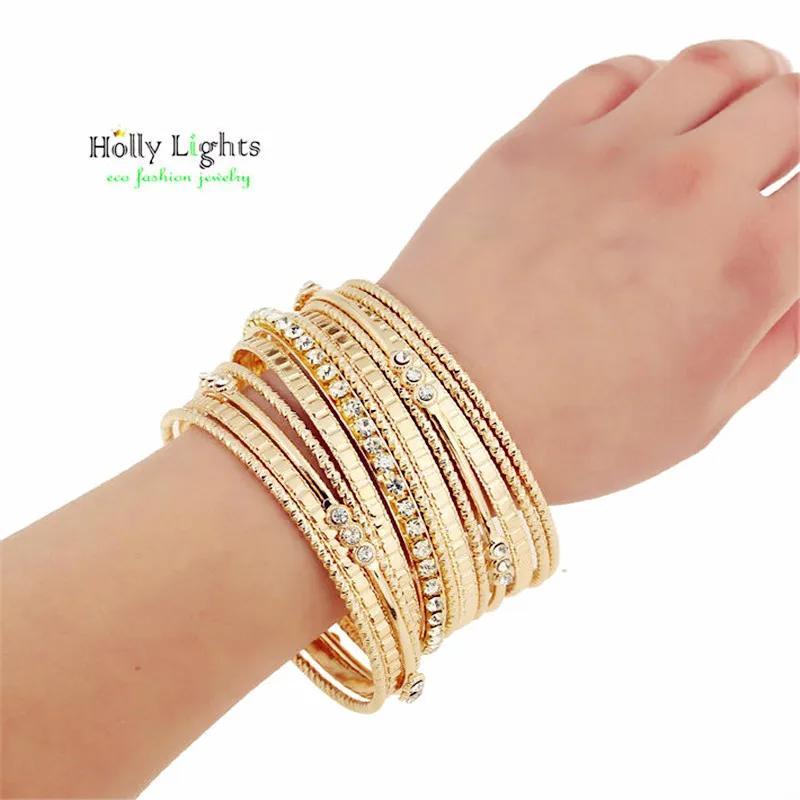 Big gold bangle bracelet set Big gold bangle bracelet set