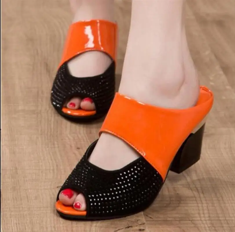 

tongs femme Sexy Women Shoes Summer Peep Toe Slides Party Evening Chunky High Heels Slipper Crystal Ladies Slides flip flops