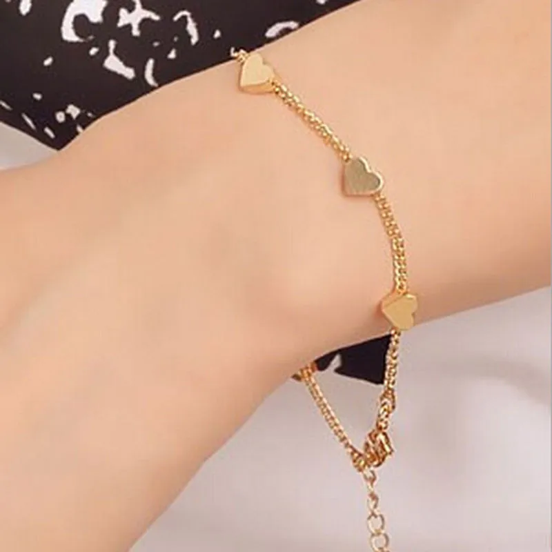 hand chain design in gold
