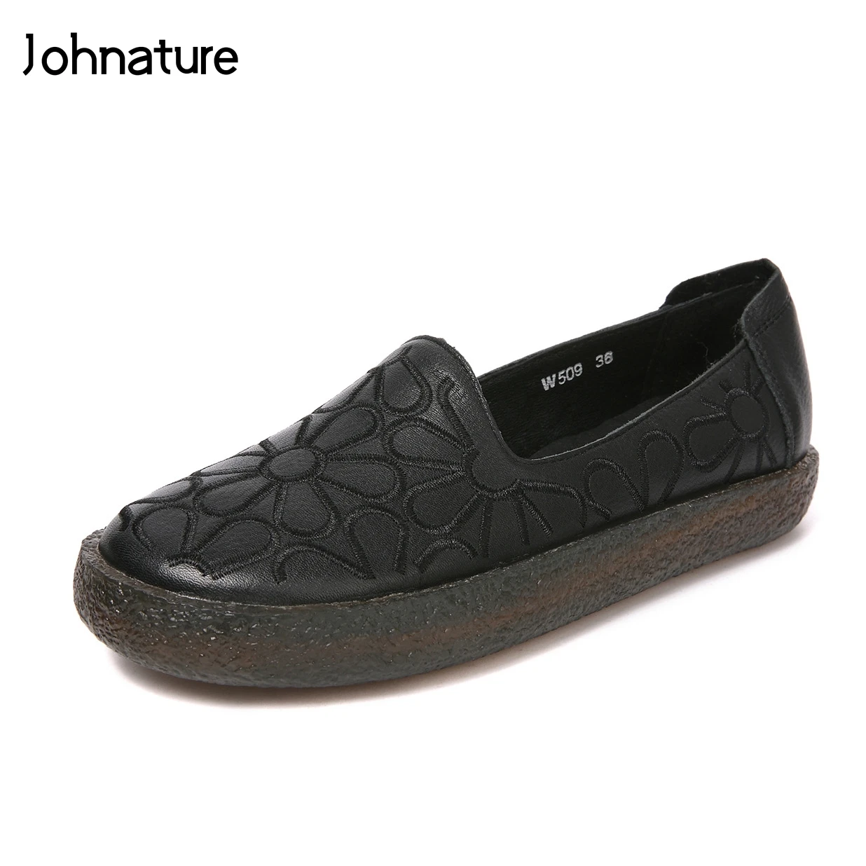 

Johnature 2019 New Spring/autumn Retro Handmade Embroidered Round Toe Totem Comfortable Soft Sole Flat Shoes Women Loafers