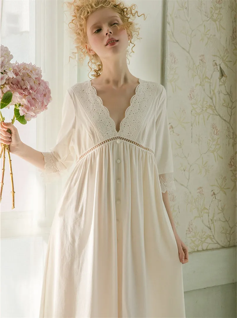 NIGHTDRESS (5)