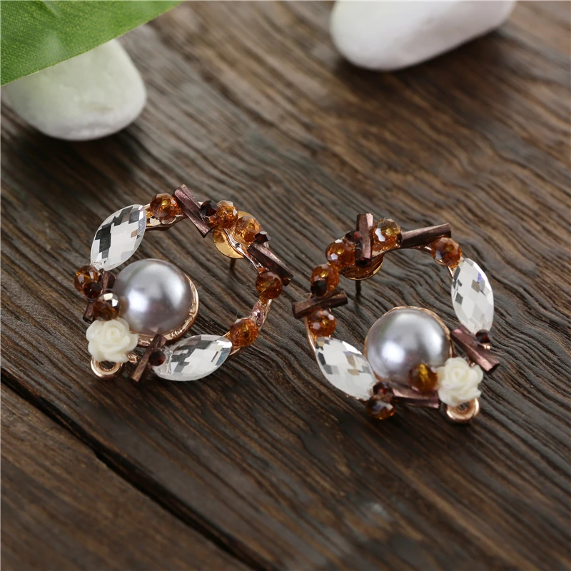 

TDQUEEN Brown Round Stud Earrings Women Trendy Style Brincos Simulated Pearl Flower Bead Crystal Handmade Unique Ear Jewelry