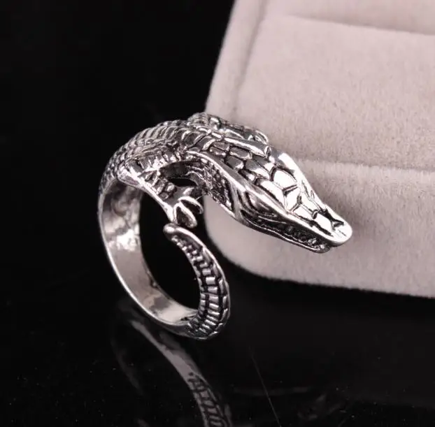 

Adjustable Finger Personality Ring Crocodile Shape 3D Stereoscopic Trendy Style Heavy Metals Punk Rock Rings Women Man Party Jew