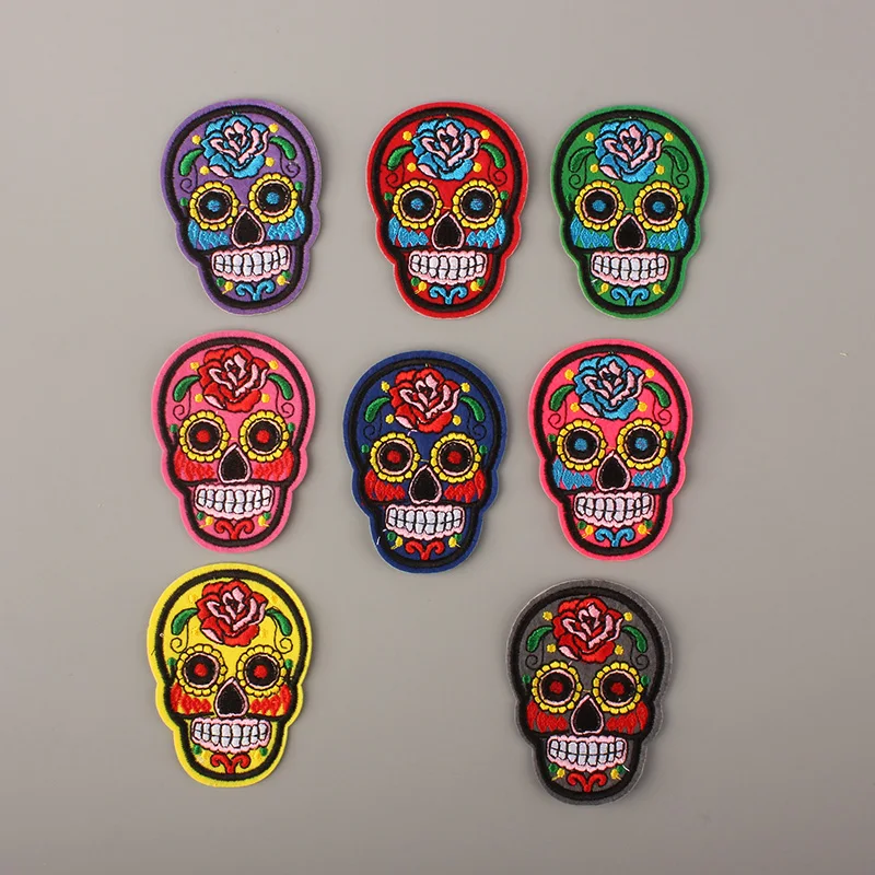 1pc-Flowered-Patches-For-Clothing-Iron-On-Embroidered-Appliques-DIY-Apparel-Accessories-Christmas-Patches-Hat-sweater (1)