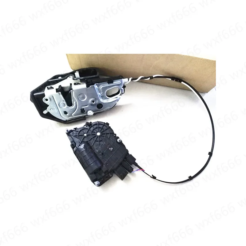 

Car Rear door lock mechanism and motor actuator GT 535I 2014b mw528I F07 Electric suction block motor module