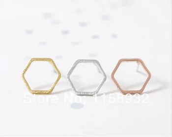 

Fashion Pink Hexagon Stud Earrings