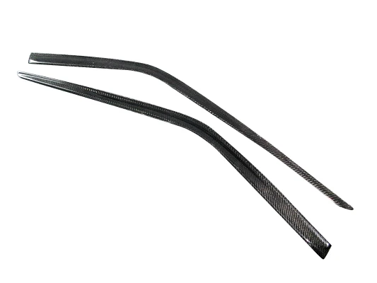 R32 Carbon Wind Deflector(2)