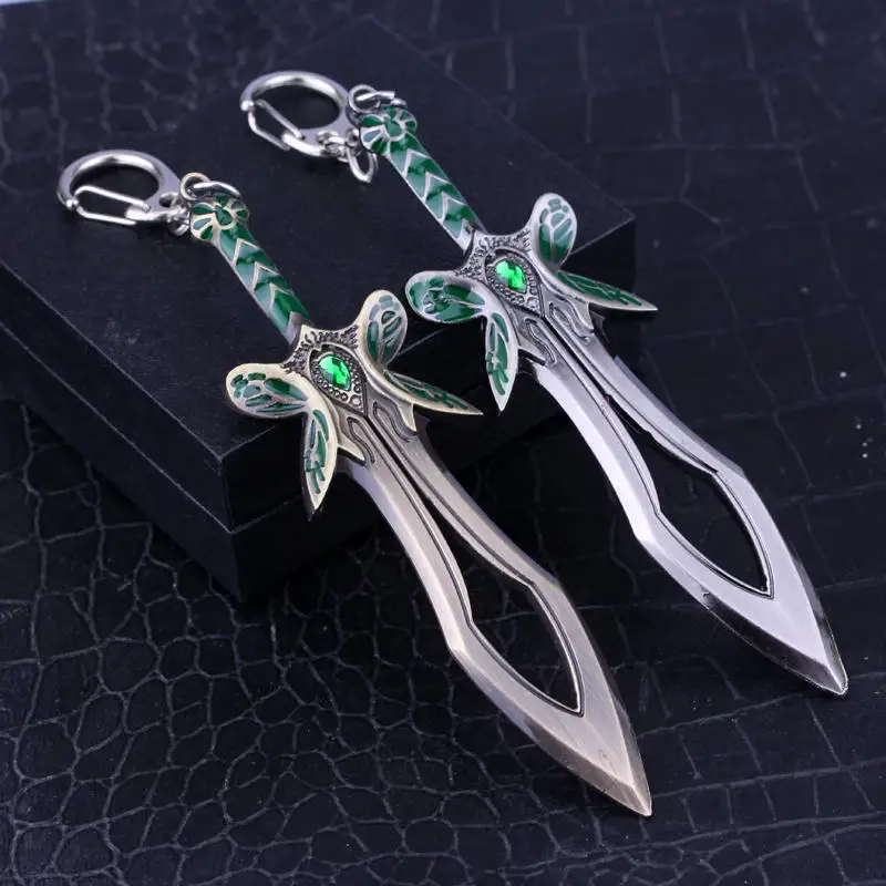 

Game Dota 2 Butterfly Sword Keychain Avengers Dark Souls 3 Thundercats Neverwinter Nights The Legend of Zelda Sword Keyring Gift