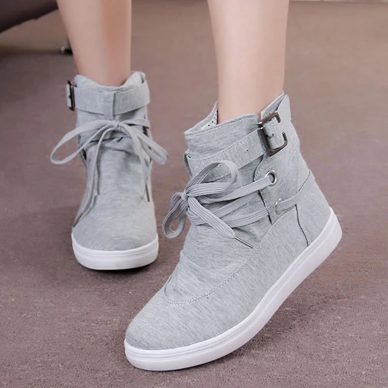 Купить спортивные ботинки женские. Кеды Criss Cross. Высокие кроссовки женские. Весенние ботинки женские. Ботинки спортивные женские модные.