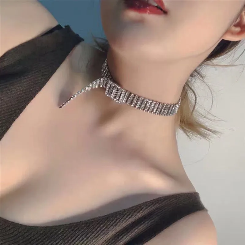 

BK Fashion Choker Necklace Jewelry for Women Vinage Gold Crystal Chain Necklace Jewelry