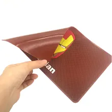 Автомобильные аксессуары скольжению колодки автомобиля логотип анти-антискользящий коврик pad Нескользящие Коврик для lron Человек логотип автомобиля стикер тюнинг автомобилей