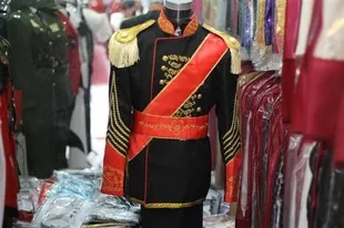 

S~3XL! 2019 New fashion Royal Prince Royal Court dress Prince William dress Royal Guard suit studio palace Men singer costumes