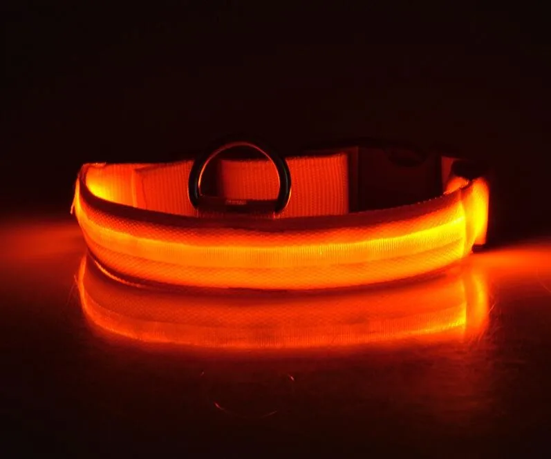Nylon LED Pet Dog Collar,Night Safety Flashing Glow In The Dark Dog Leash,Dogs Luminous Fluorescent Collars Pet Supplies hemp dog collars