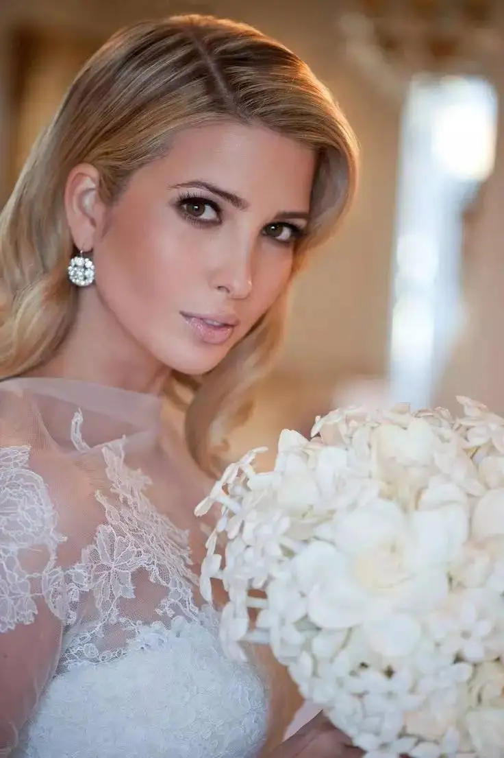 Ivanka-Trump-Wedding-Dress-Inspired-by-G