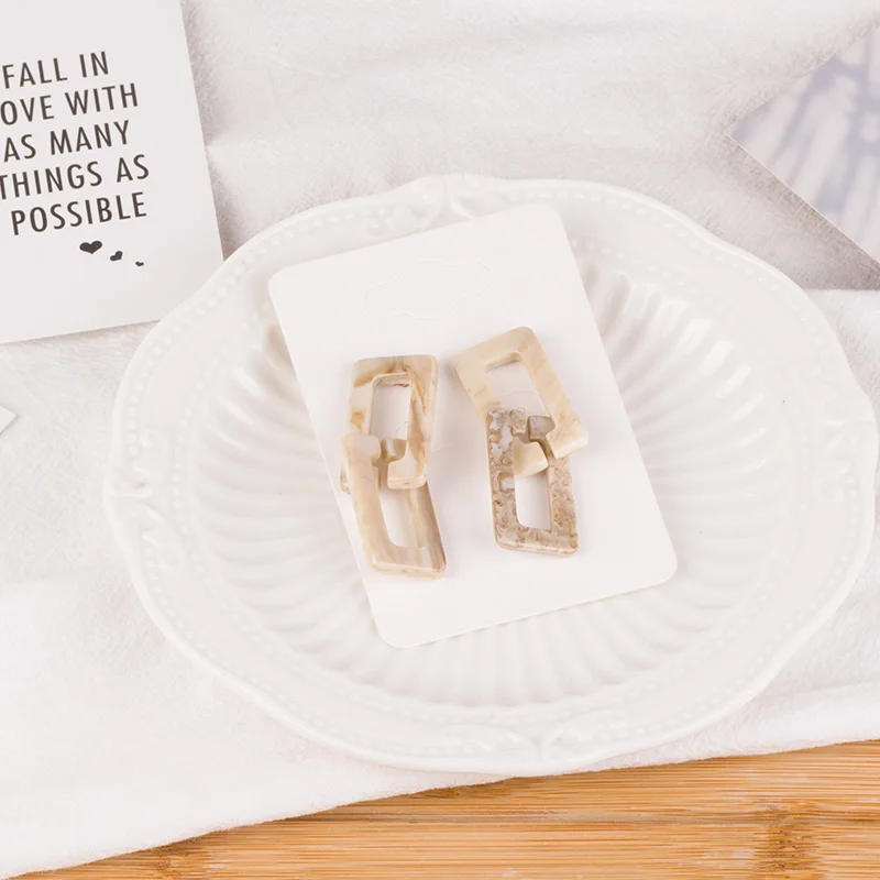 GuanLong Vintage Dangle Fashion Resin Earrings Women Big Long Geometric Acrylic Drop Earring Female Party Gifts Dangling Jewelry (5)