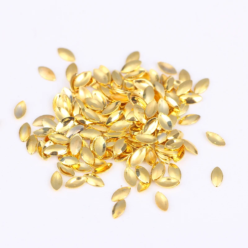 

Modelones 50Pcs/Pack Glitter Nail Decoration Mix Size Flowers Pattern Rhinestone Decor Nail Art Acrylic Silver Rivets