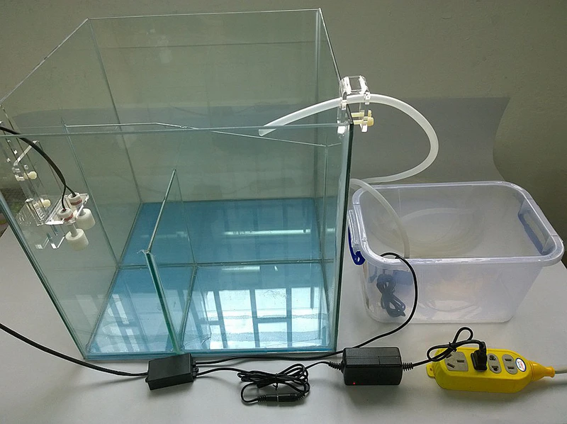 electronic water supply device water level induction