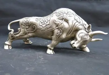 

China silver carved beautiful fine flower pattern luck Ox Sculpture Statue