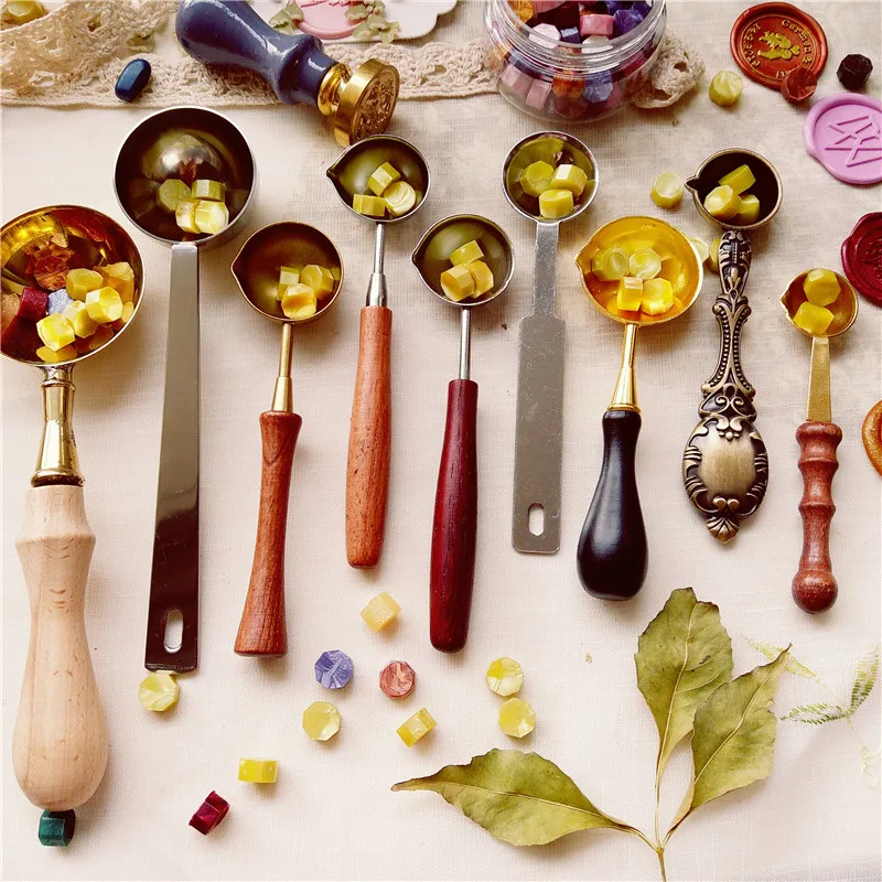 

Wax seal Stamp Accessories Special Wax Sealing Melting Spoon Retro Wooden Handle Spoon For scrapbooking wax spoon free shipping