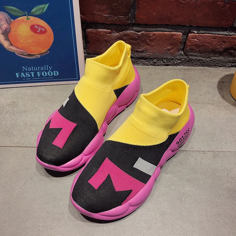 

Slip-on Sneakers Women Breathable Air Mesh Graffiti Platform Shoes Ladies Summer Casual Knitting Flats Shoes Chunky Trainers