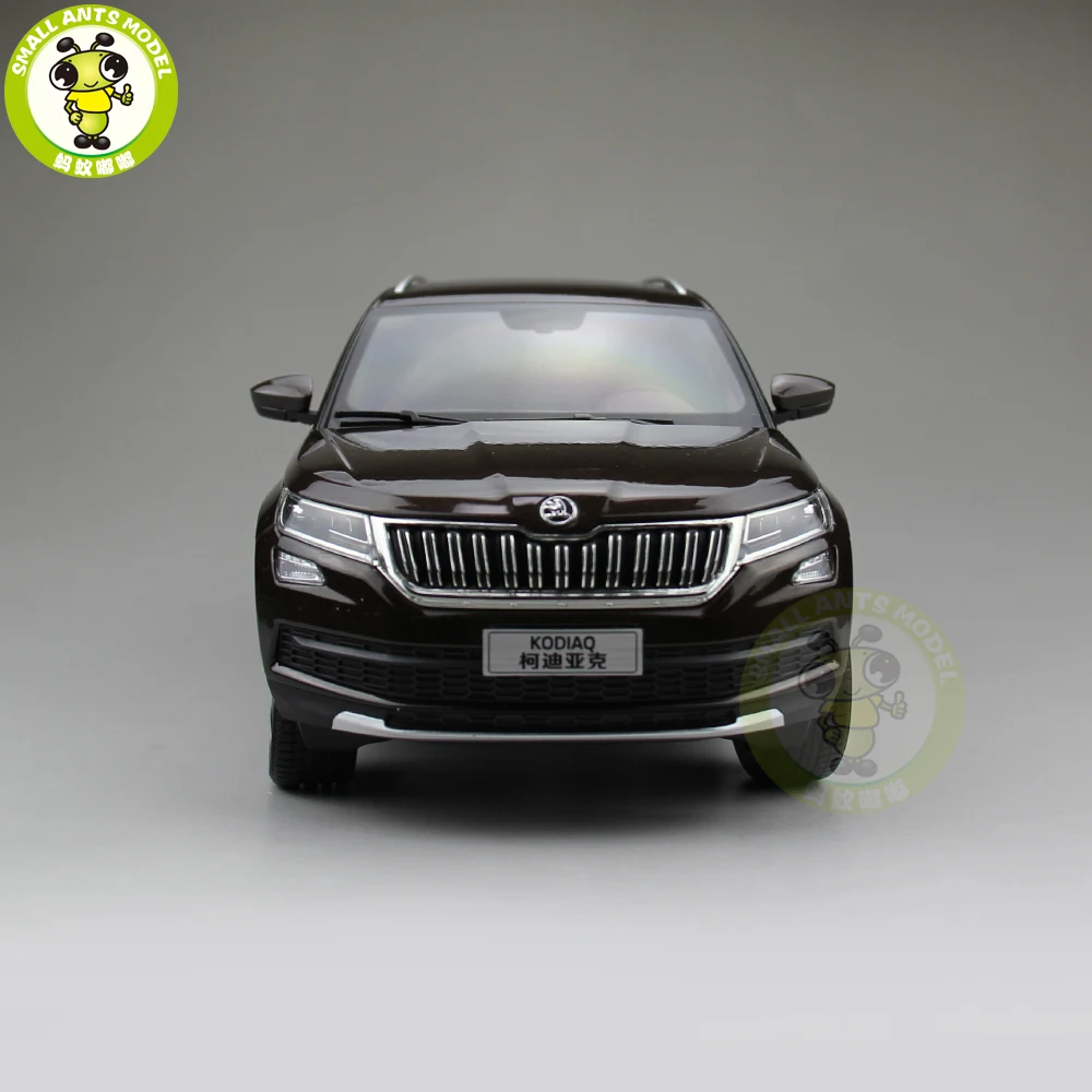 1/18 Skoda KODIAQ SUV литая модель металлическая модель автомобиля SUV подарок коллекция хобби коричневый