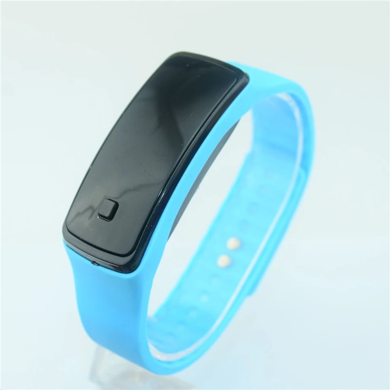 Fashion Ultra Thin Girl Men Sports Watch Silicone Digital LED Casual Wrist Relogio Masculino 3