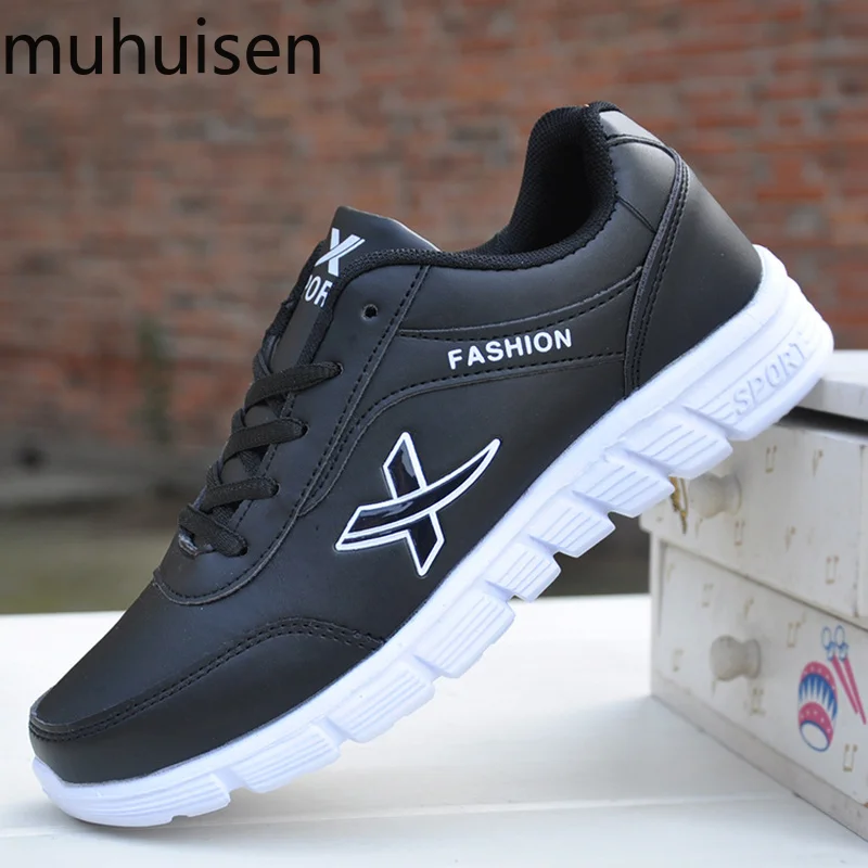 

2019 Men Lightweight sneakers superstar Shoes Comfot Lace-up arrival Outdoor man causal Shoes plus size tenis feminino