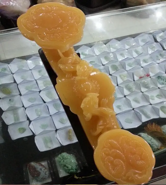 

Rescue Afghan White Jade Charging Long Xuan Long Depot Ornaments