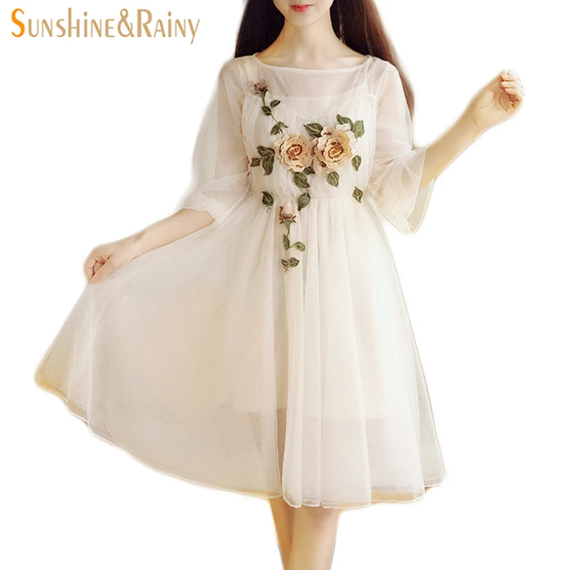 

Sweet Stereoscopic Floral Embroidery Two piece Set Dress Half Sleeved Mesh Dress Female New Summer Ball Gown Dress Women 2018