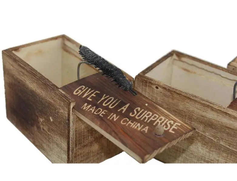 Surprise Snake Bite in Wooden Box Gag Gift Practical Joke Prank Toy Scare Trick