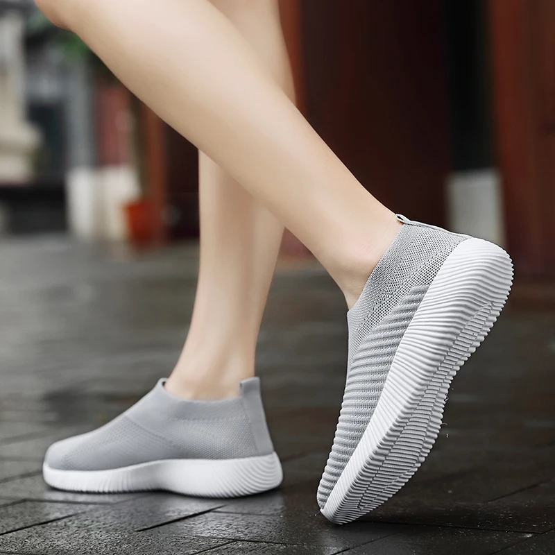 Вязаные носки кроссовки для женщин обувь весна лето слипоны туфли на плоской подошве женские лоферы на плоской подошве Большие размеры 2019