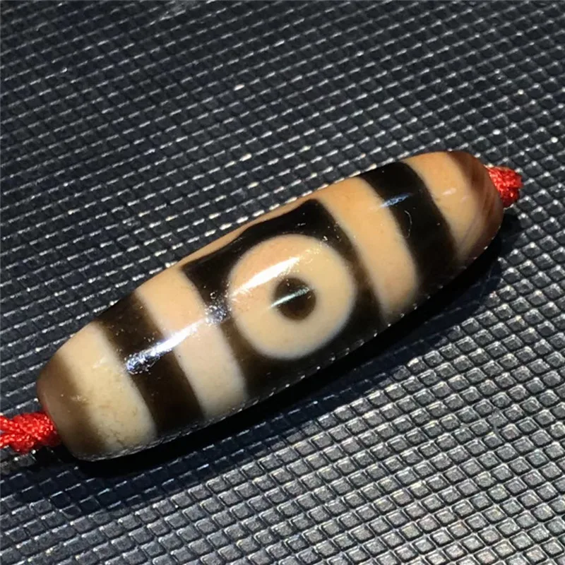 181023-1 Natural Stone 3 Eyes Cinnabar Dots Tibetan Dzi Beads Powerful Amulet Collectible Real Tibet Beads for necklace pendant цена 181023-1 Natural Stone 3 Eyes Cinnabar Dots Tibetan Dzi Beads Powerful Amulet Collectible Real Tibet Beads for necklace pendant цены онлайн