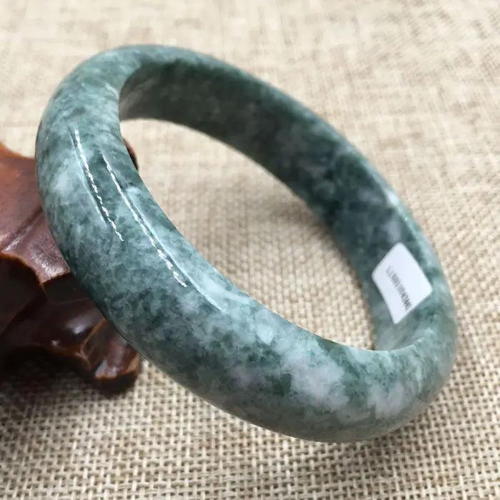 

43441 Certified Grade "A" Natural Green Jadeite Jade Gems Bangle Bracelet 61mm 28% 10.13