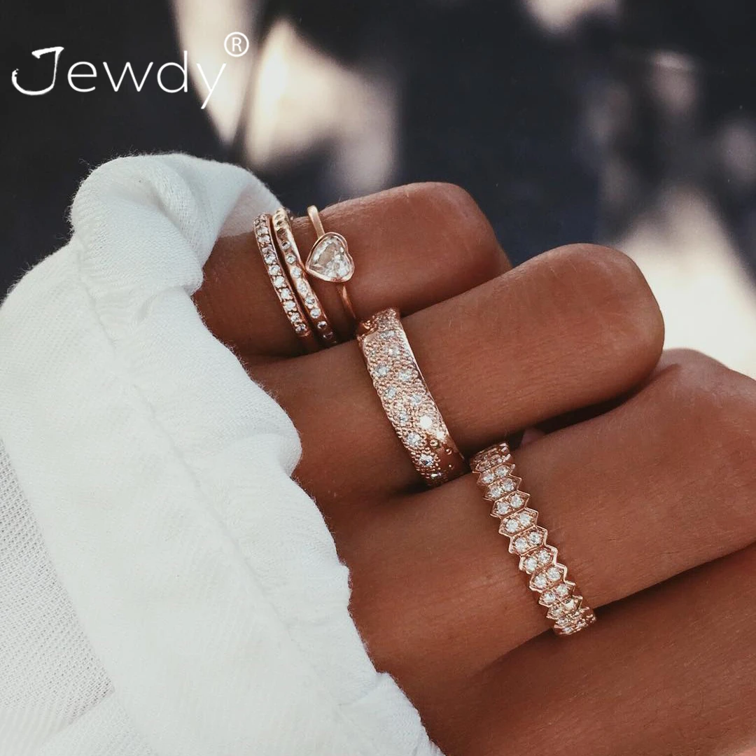 

5 PCS/Set Full Crystal Midi Rings for Women Bohemian Moon Heart Charms Gold Rings Wedding Party Punk Jewelry New Fashion Gifts