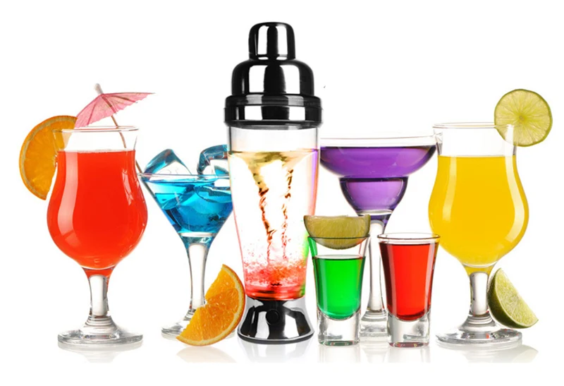 коктейль. японские коктейли. Cocktail mixing. Cocktail mixing. дайкири фрукт.