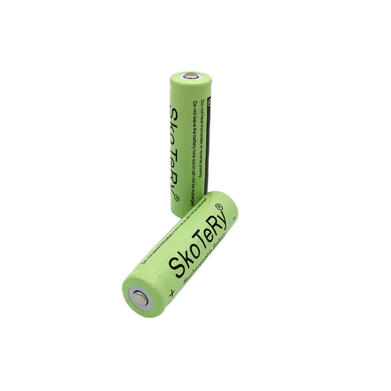 SkoTeRy 3X2600mAh 3,7 V 18650 аккумуляторная литиевая батарея Емкость и низкое внутреннее сопротивление для фонарика зеленый